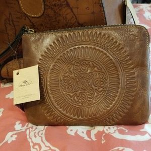 Patricia Nash large wristlet
